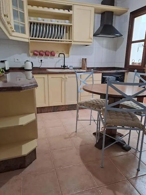 Vila La Casa Nostra - Family Oriented House In Quiet Area Bajamar  0*, Bajamar (La Laguna)