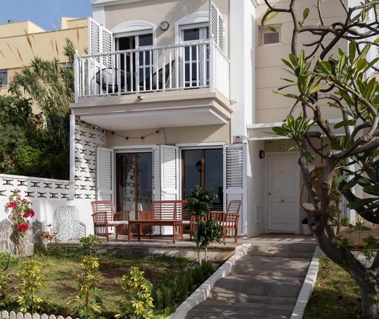 Villa La Casa Nostra - Family Oriented House In Quiet Area Bajamar